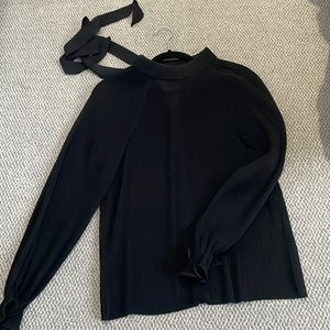 Black pleated shirt